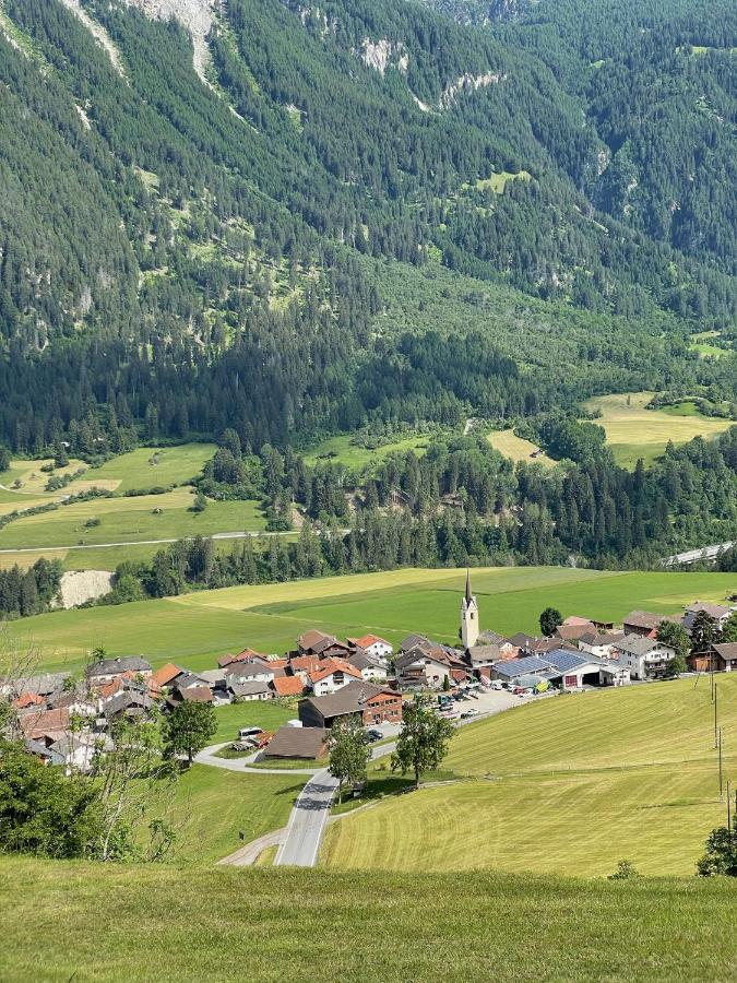 Gasthaus Beverin Farden Zewnętrze zdjęcie